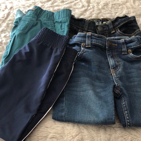 Bundle of four (3T jeans , pants, jogger) - Picture 1 of 8